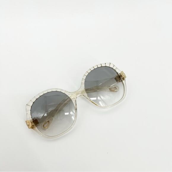 Chloe Vera Seashell Shape Sunglasses Champagne - Picture 1 of 7